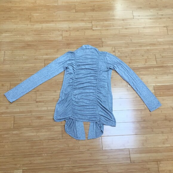 NWOT J.M. Fleurette Gray Cardigan - Picture 2 of 3